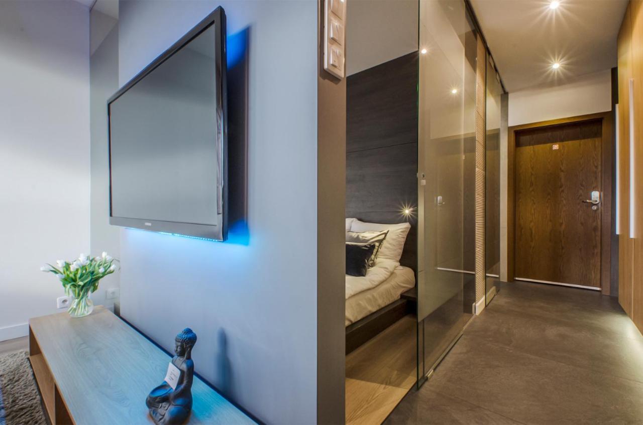 Lupoapartments Z Jacuzzi Pole Dance Leczycka 29 Klimatyzacja Parking Dostep Na Kod 罗兹 外观 照片