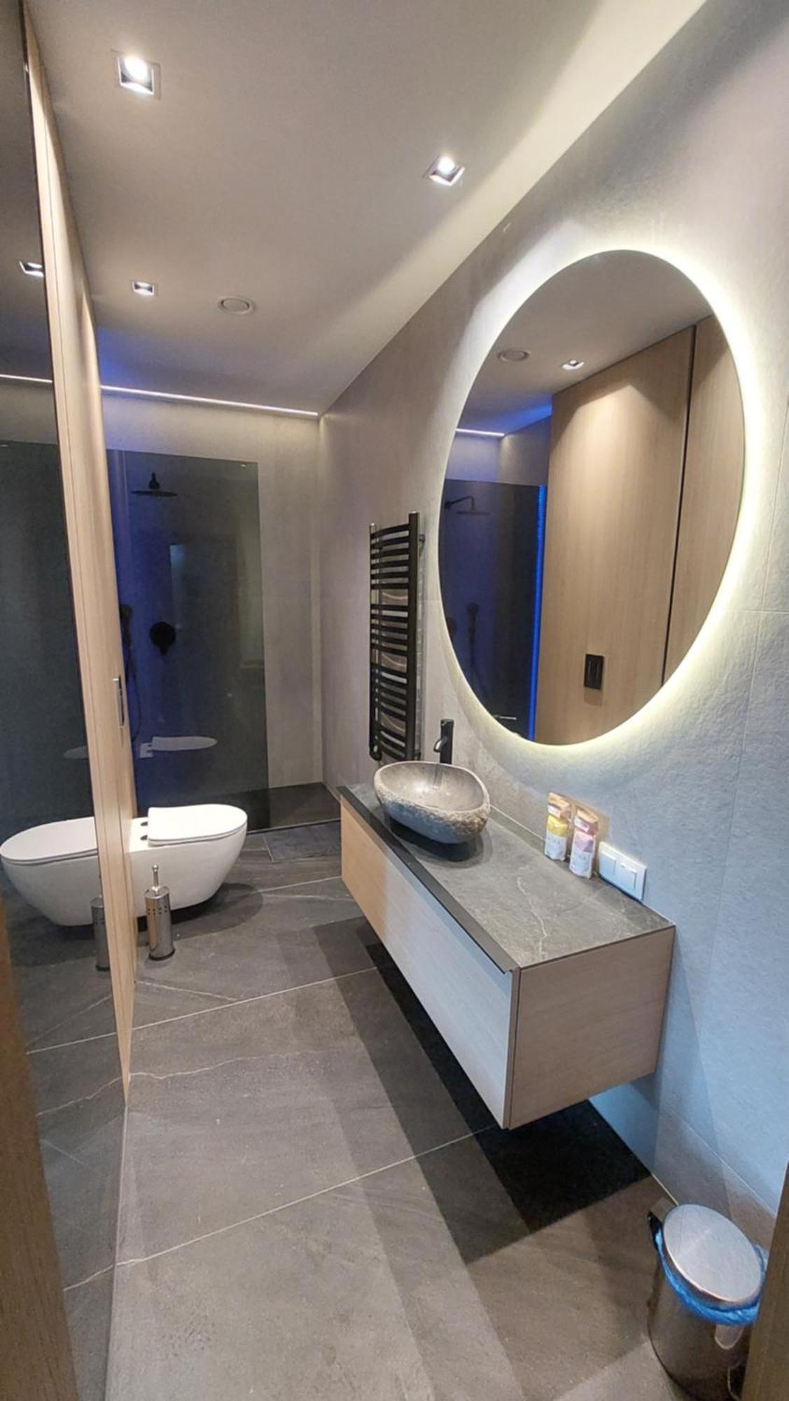 Lupoapartments Z Jacuzzi Pole Dance Leczycka 29 Klimatyzacja Parking Dostep Na Kod 罗兹 外观 照片