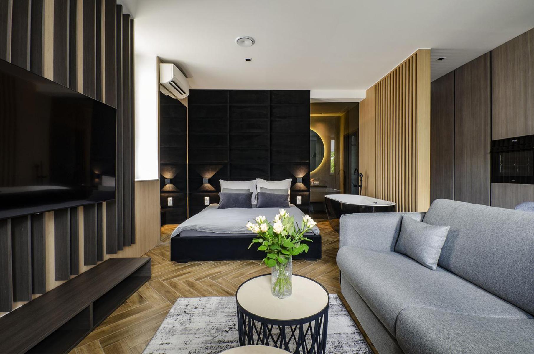 Lupoapartments Z Jacuzzi Pole Dance Leczycka 29 Klimatyzacja Parking Dostep Na Kod 罗兹 外观 照片